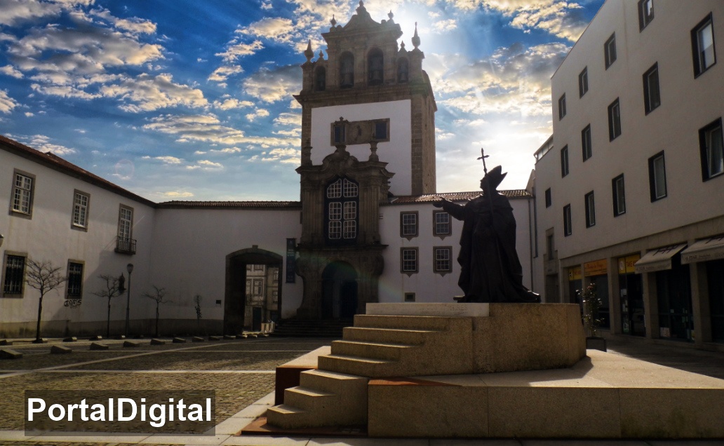 Monumento a Dom Frei Bartolomeu dos Mártires
