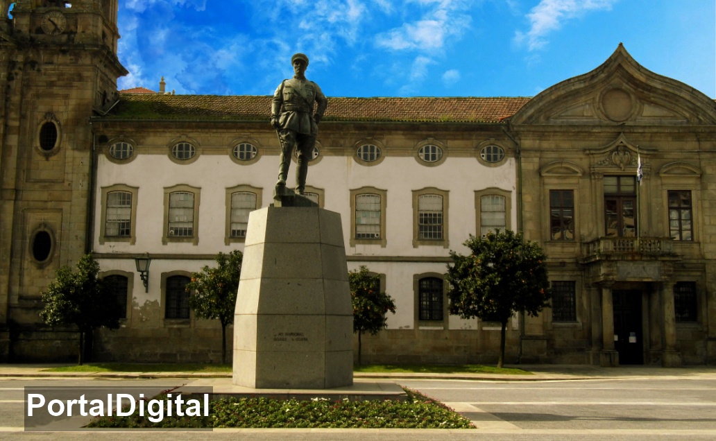 Monumento a Gomes da Costa