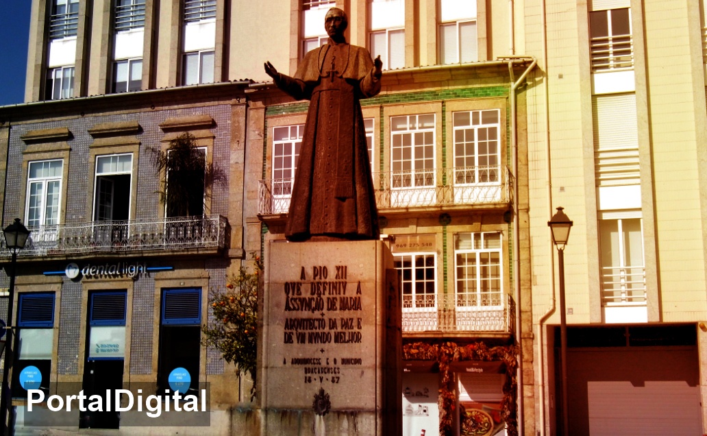 Monumento a Pío XII